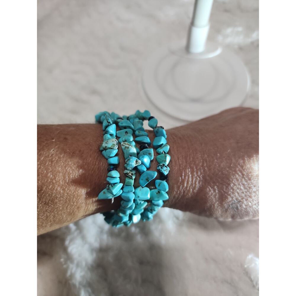 Handmade Boho Turquoise-Style Chip Memory Wire Wrap Bracelet – Multi-Row Stack - Picture 2 of 9